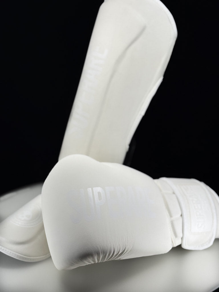 Superare V Series Muay Thai Shin Guards