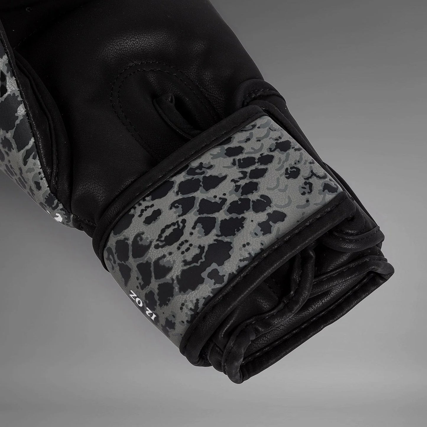 Venum Amazonia Boxing Gloves